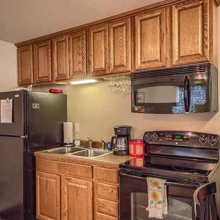 Annettes Cottage A Fredericksburg Bagian luar foto